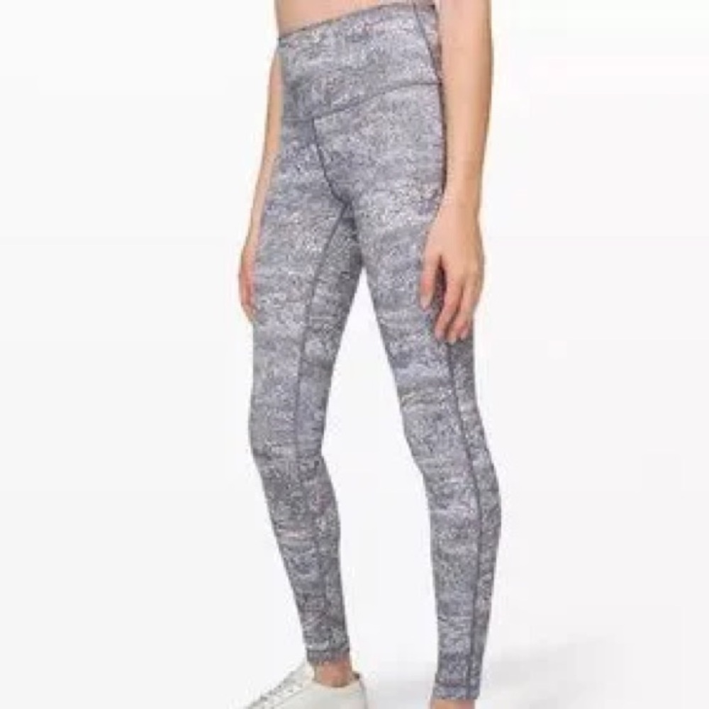 LULULEMON | Fast and Free Gray Patterned Leggings